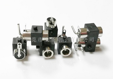 DC電源插座怎么樣使用？